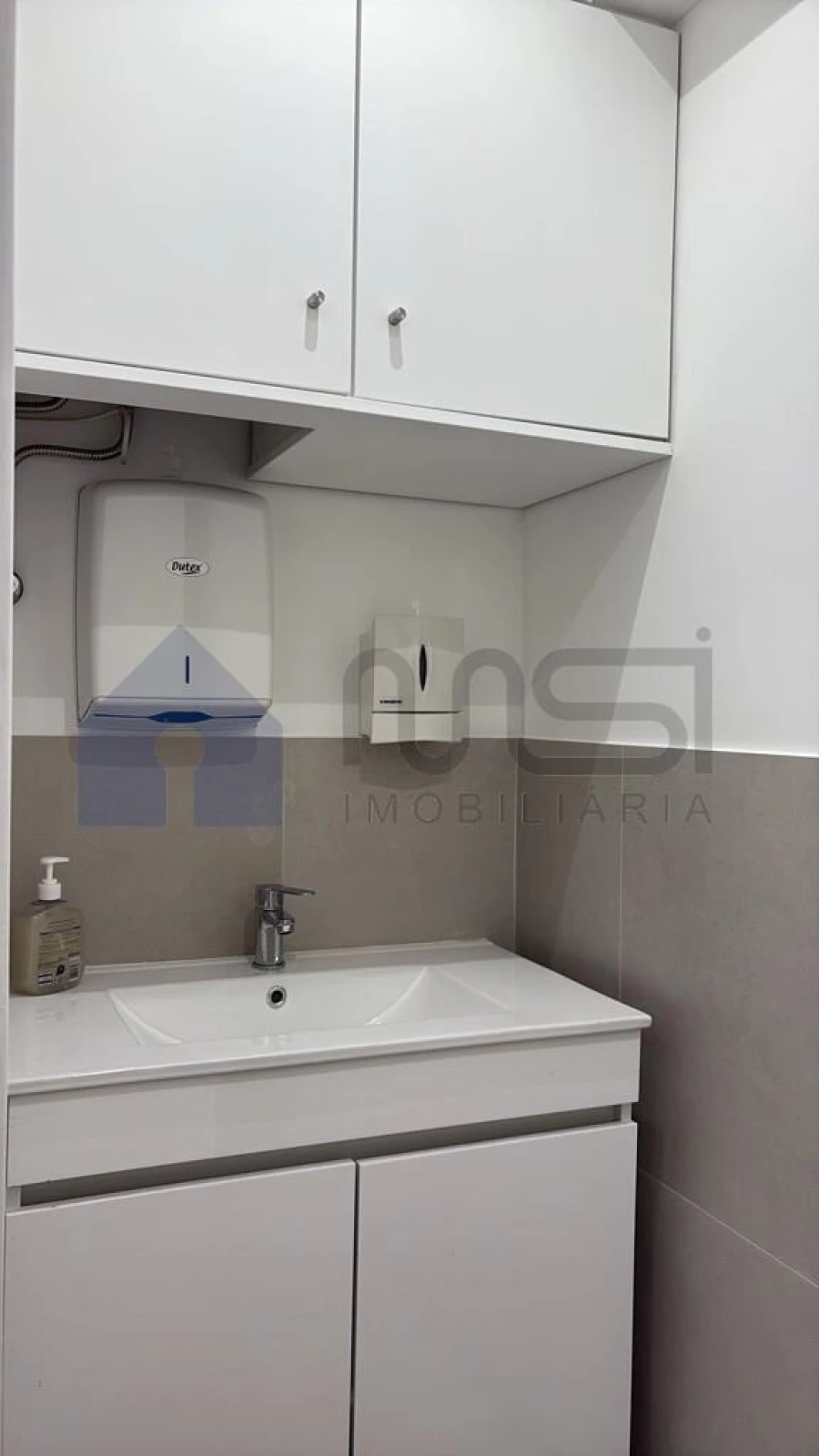 Armazém para Arrendamento em Paranhos Foto 5