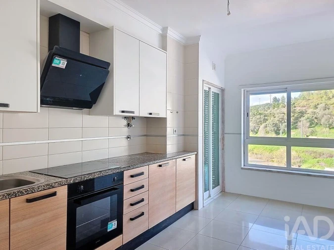 Apartamento T3 para Venda em Santa Maria, São Pedro e Matacães Foto 2