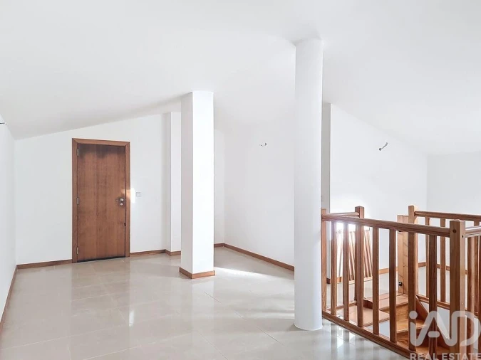 Apartamento T3 para Venda em Santa Maria, São Pedro e Matacães Foto 26