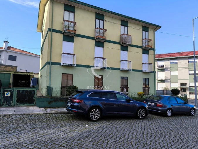 Apartamento T3 para Arrendamento em Pedrouços Foto 16