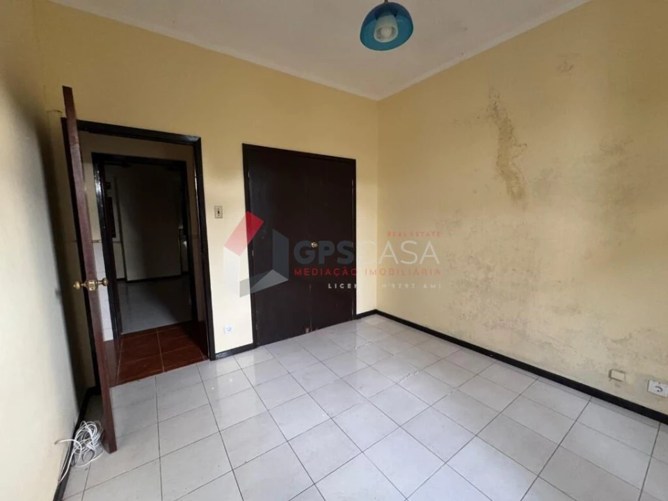 Moradia T3 para Venda em Angra (Nossa Senhora da Conceição) Foto 13