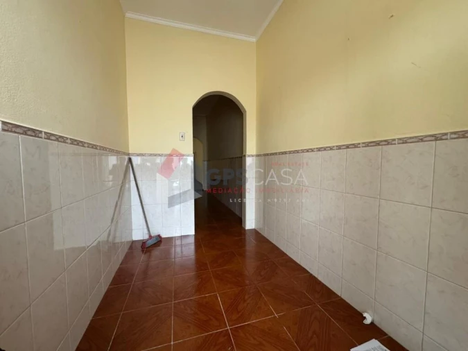 Moradia T3 para Venda em Angra (Nossa Senhora da Conceição) Foto 15