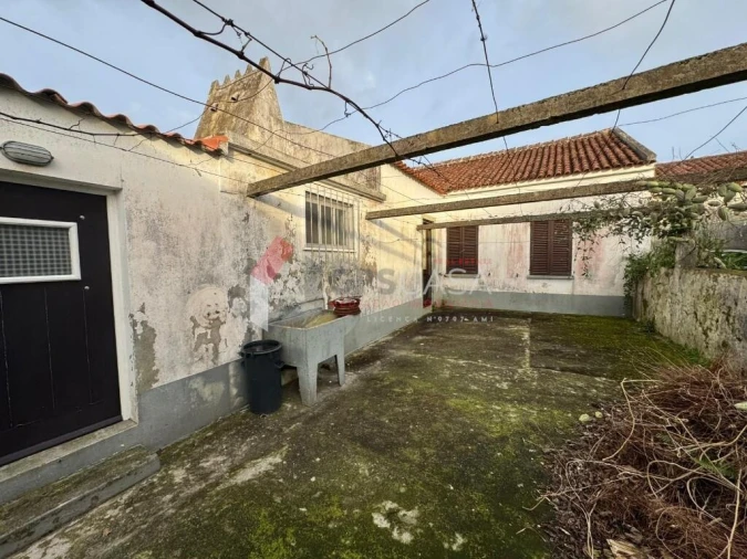 Moradia T3 para Venda em Angra (Nossa Senhora da Conceição) Foto 26