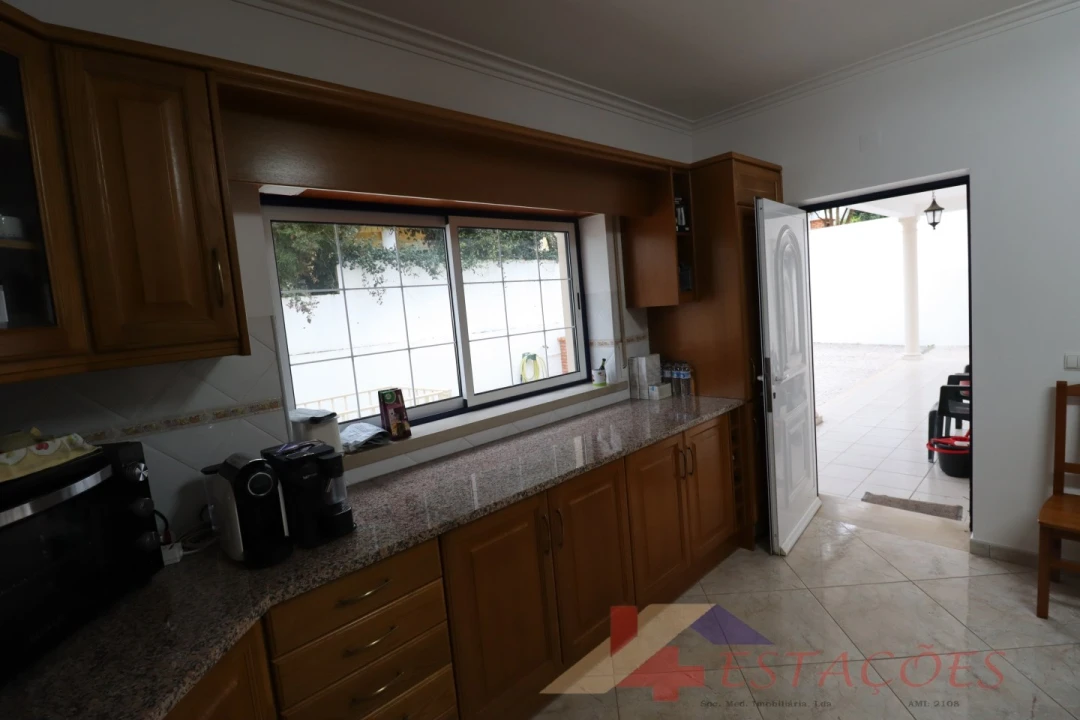 Moradia T4 para Venda em Pombal Foto 9