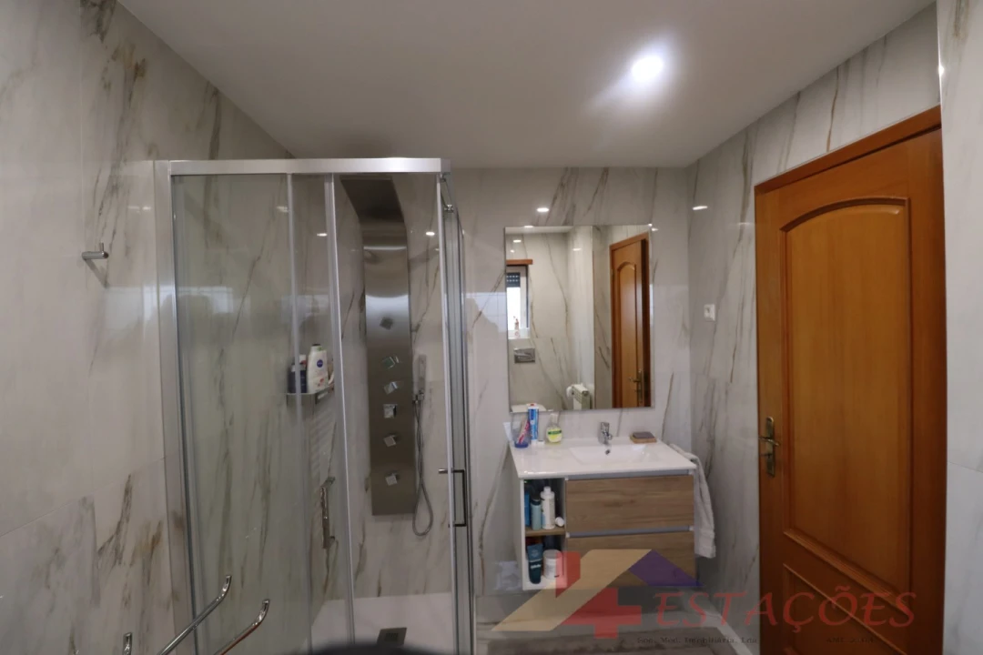 Moradia T4 para Venda em Pombal Foto 31