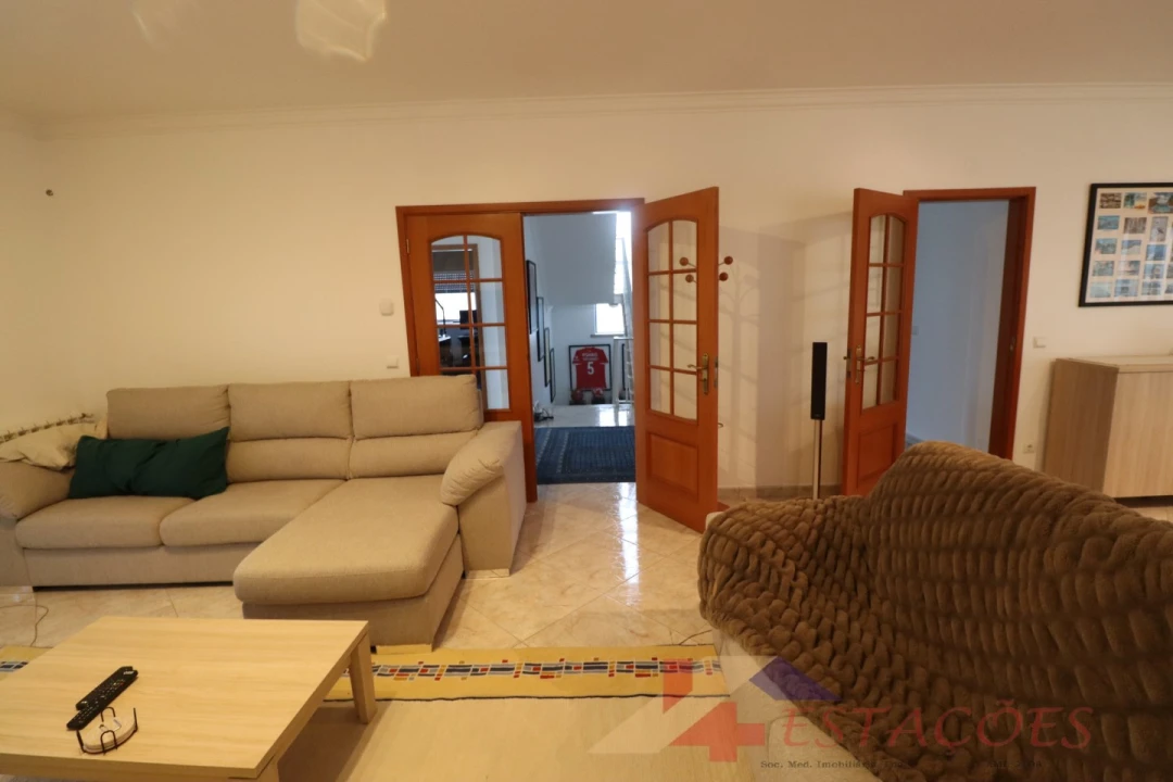 Moradia T4 para Venda em Pombal Foto 3