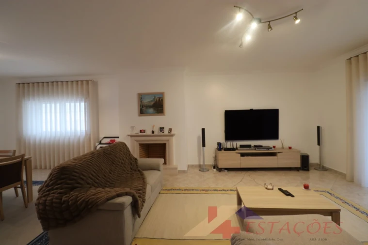 Moradia T4 para Venda em Pombal Foto 5