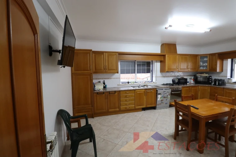 Moradia T4 para Venda em Pombal Foto 11