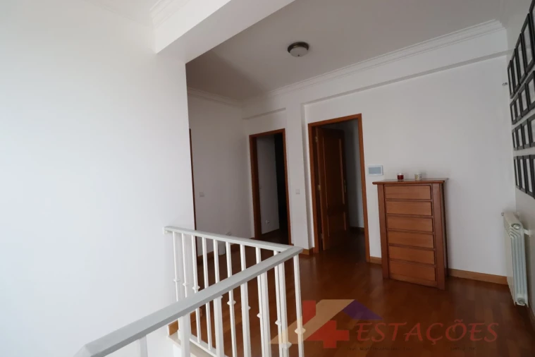 Moradia T4 para Venda em Pombal Foto 18