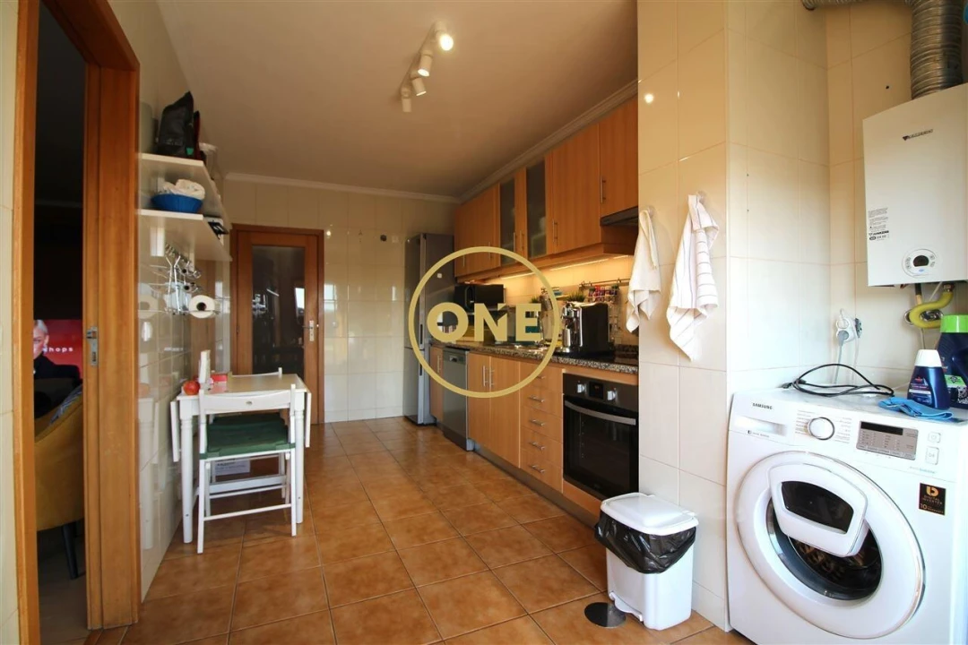 Apartamento T2 para Venda em Vila Nova de Famalicão e Calendário Foto 13