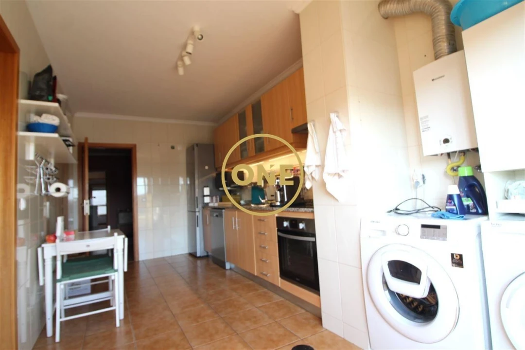 Apartamento T2 para Venda em Vila Nova de Famalicão e Calendário Foto 19