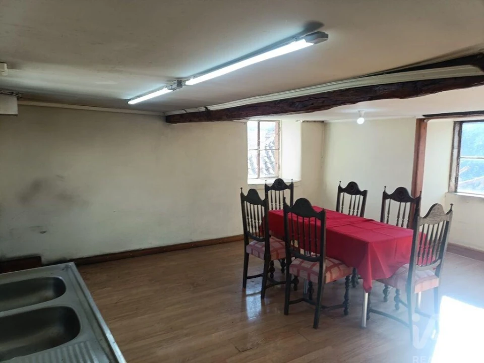 Moradia T2 para Venda em Aldeia de São Francisco de Assis Foto 5