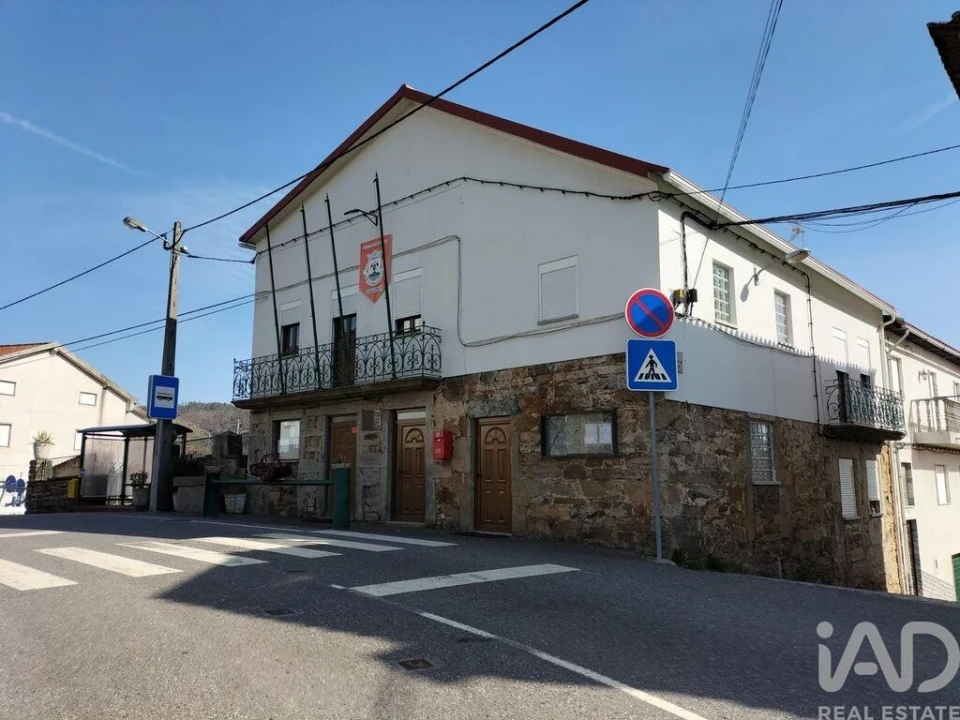 Moradia T2 para Venda em Aldeia de São Francisco de Assis Foto 2