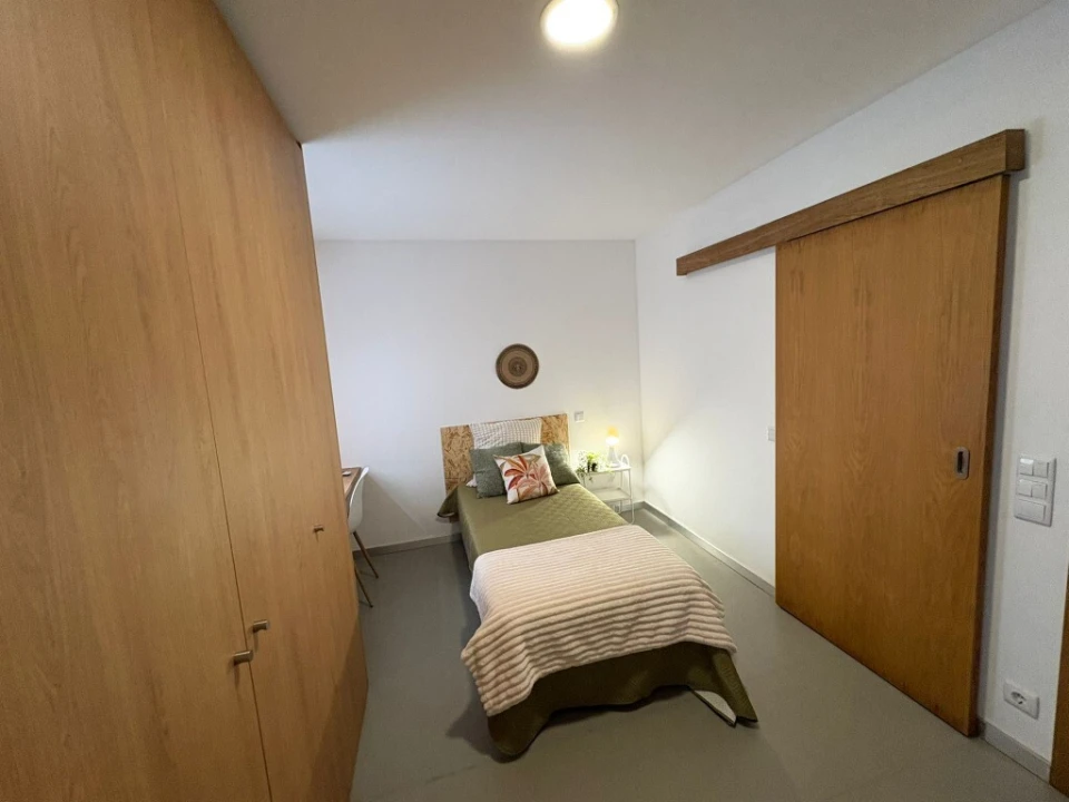 Quarto para Arrendamento em São Vitor (Braga) Foto 6