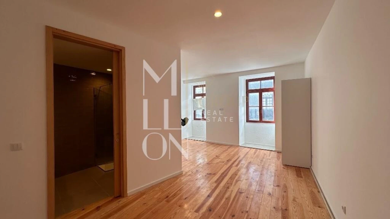 Prédio para Venda em Cedofeita, Santo Ildefonso, Sé, Miragaia, São Nicolau e Vitória Foto 33