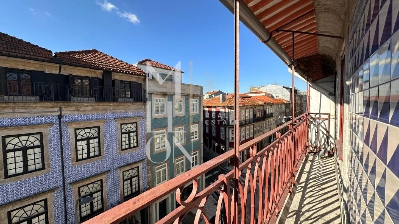 Prédio para Venda em Cedofeita, Santo Ildefonso, Sé, Miragaia, São Nicolau e Vitória Foto 10