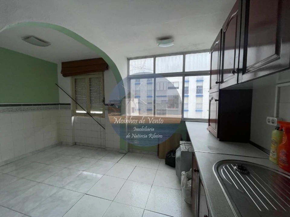 Apartamento T2 para Venda em Baixa da Banheira e Vale da Amoreira Foto 4