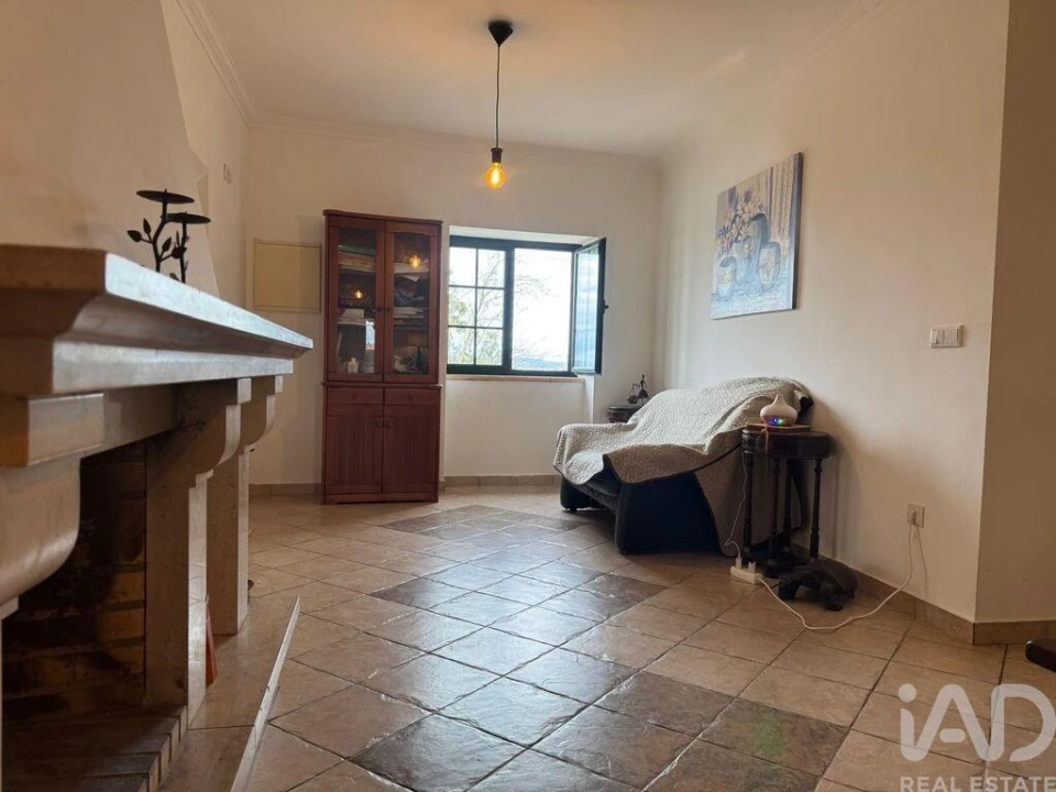 Moradia T4 para Venda em Carregueiros Foto 8