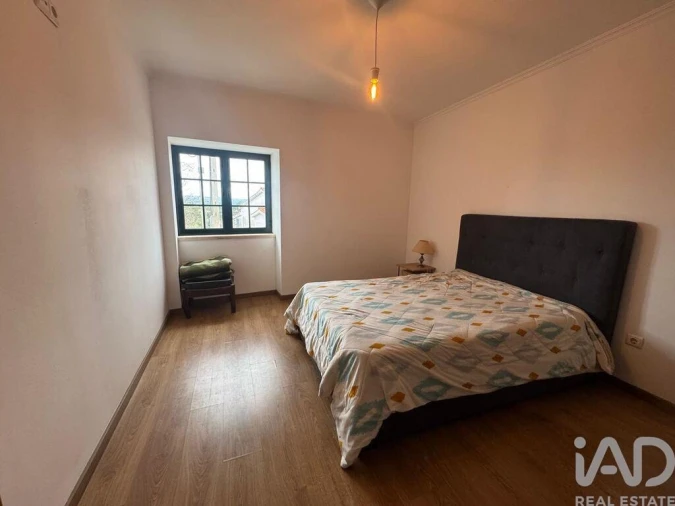 Moradia T4 para Venda em Carregueiros Foto 7