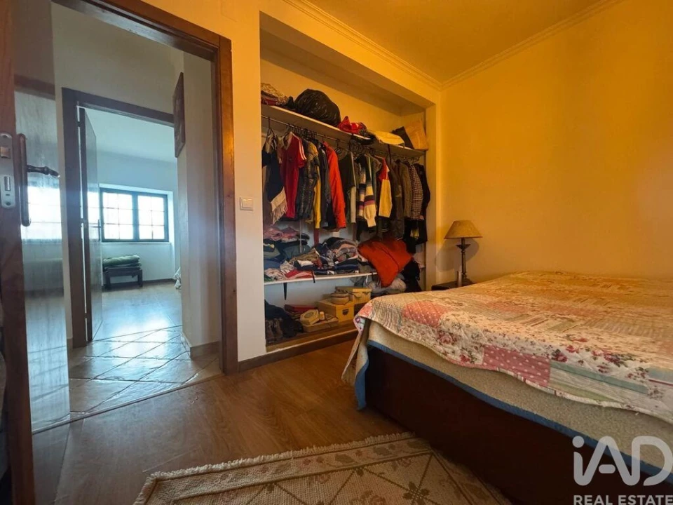 Moradia T4 para Venda em Carregueiros Foto 9