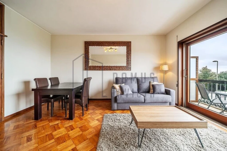 Apartamento T2 para Arrendamento em Aldoar, Foz do Douro e Nevogilde Foto 3