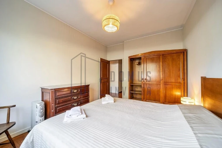 Apartamento T2 para Arrendamento em Aldoar, Foz do Douro e Nevogilde Foto 11