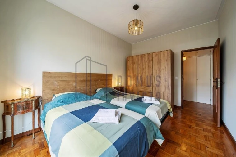 Apartamento T2 para Arrendamento em Aldoar, Foz do Douro e Nevogilde Foto 16