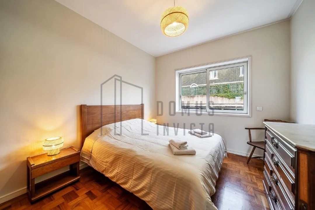 Apartamento T2 para Arrendamento em Aldoar, Foz do Douro e Nevogilde Foto 9