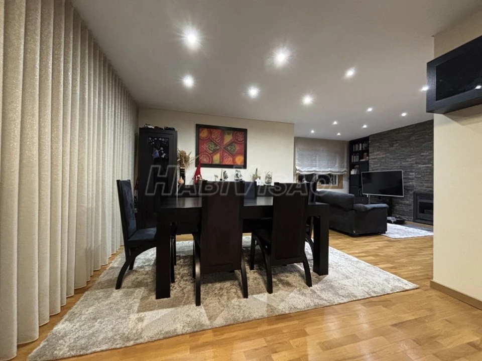 Apartamento T3 para Venda em Valongo Foto 8