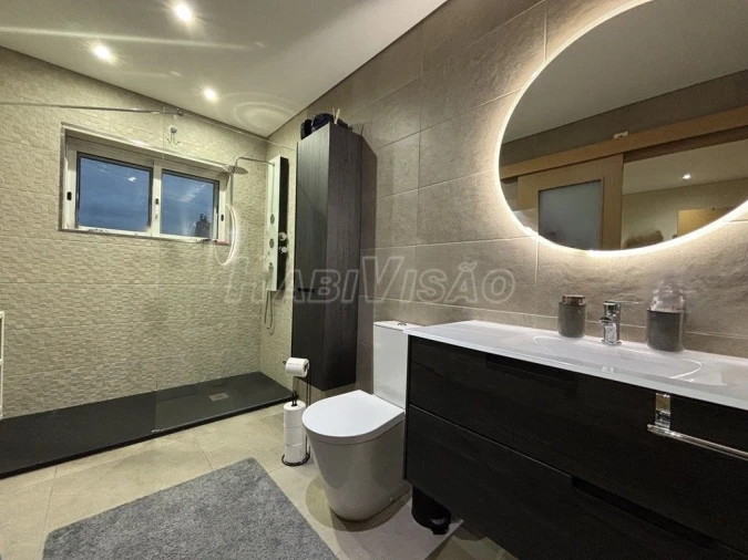 Apartamento T3 para Venda em Valongo Foto 16