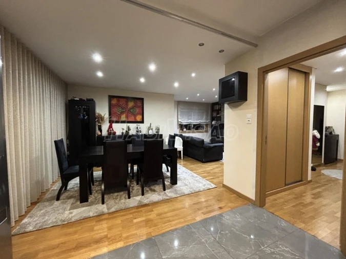 Apartamento T3 para Venda em Valongo Foto 7