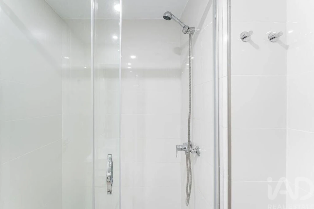 Apartamento T1 para Venda em Santa Marinha e São Pedro da Afurada Foto 14