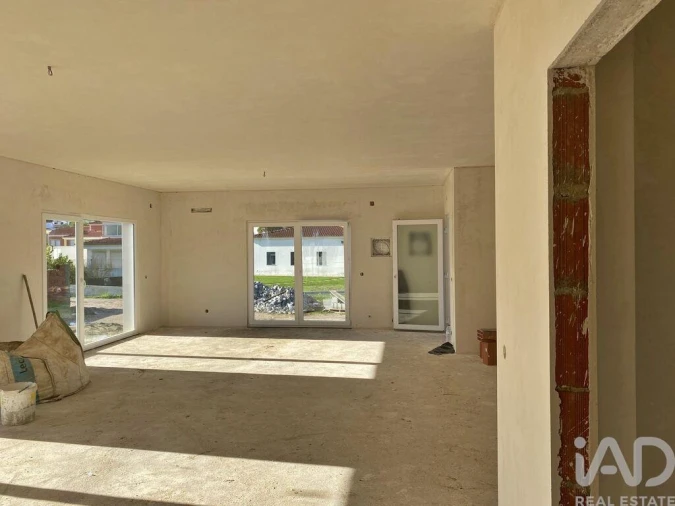 Moradia T3 para Venda em Nossa Senhora do Pópulo, Coto e São Gregório Foto 17