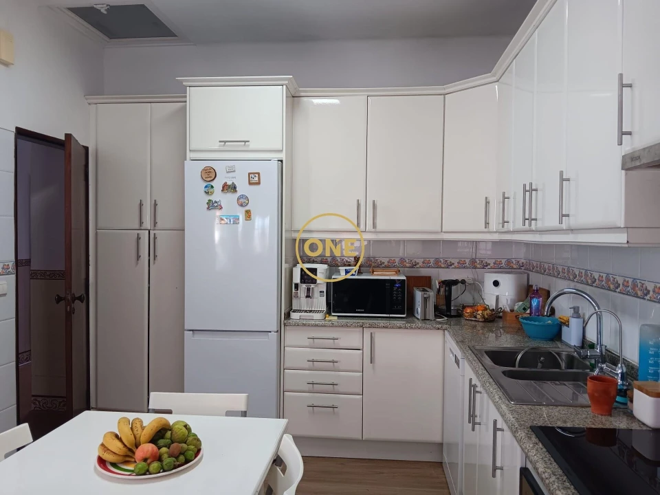 Moradia T3 para Venda em Ventosa Foto 2