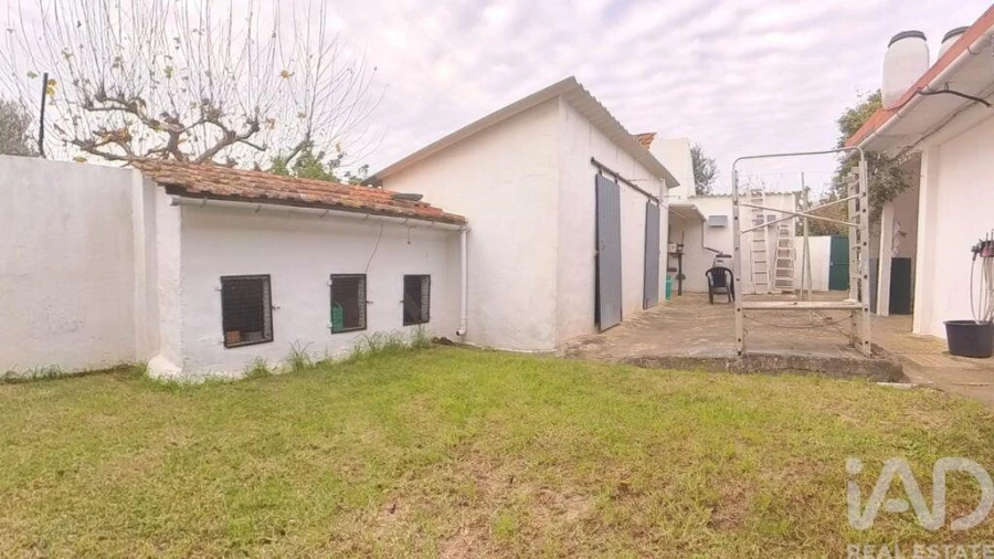 Moradia T3 para Venda em Abitureiras Foto 26