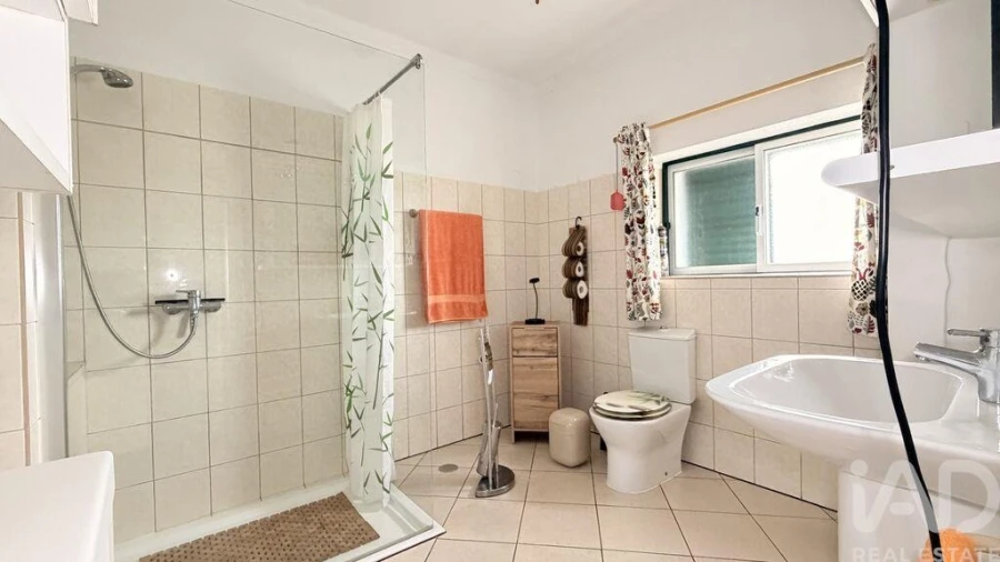 Moradia T3 para Venda em Abitureiras Foto 13