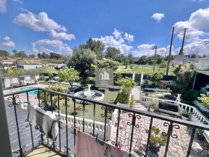 Moradia T5 para Venda em Caparica e Trafaria Foto 45