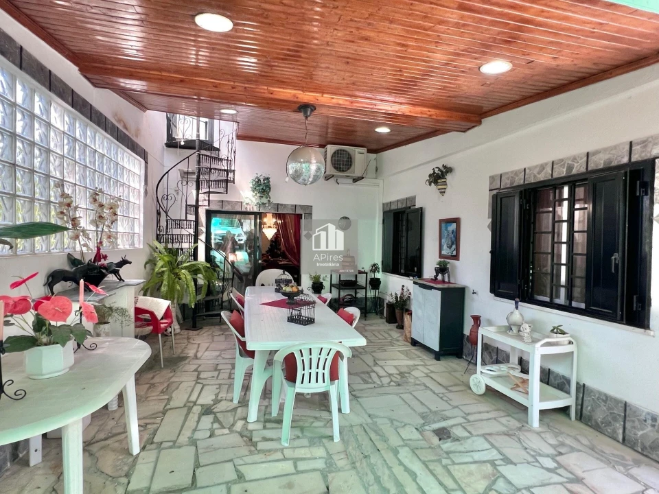 Moradia T5 para Venda em Caparica e Trafaria Foto 40