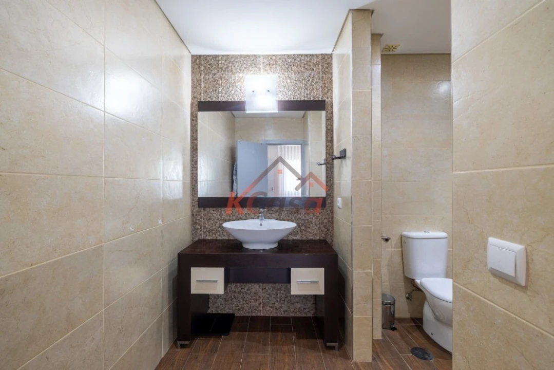 Moradia T4 para Venda em Gondomar (São Cosme), Valbom e Jovim Foto 27