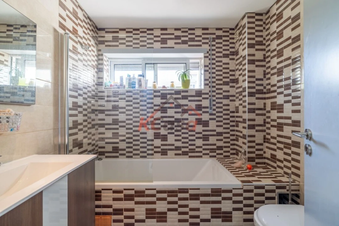 Moradia T4 para Venda em Gondomar (São Cosme), Valbom e Jovim Foto 36