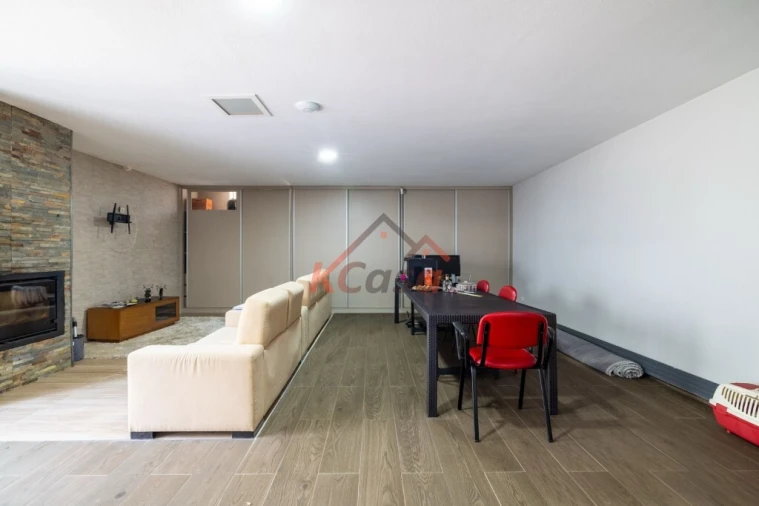 Moradia T4 para Venda em Gondomar (São Cosme), Valbom e Jovim Foto 40