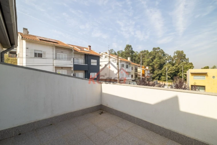 Moradia T4 para Venda em Gondomar (São Cosme), Valbom e Jovim Foto 33