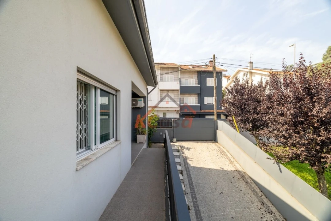 Moradia T4 para Venda em Gondomar (São Cosme), Valbom e Jovim Foto 54