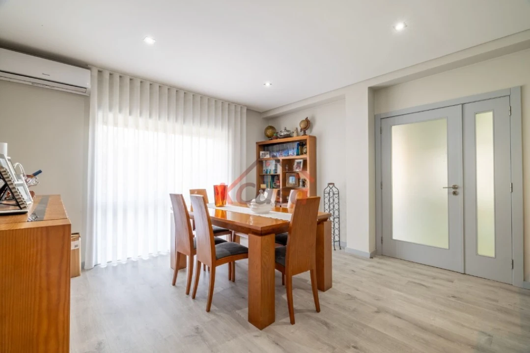 Moradia T4 para Venda em Gondomar (São Cosme), Valbom e Jovim Foto 13