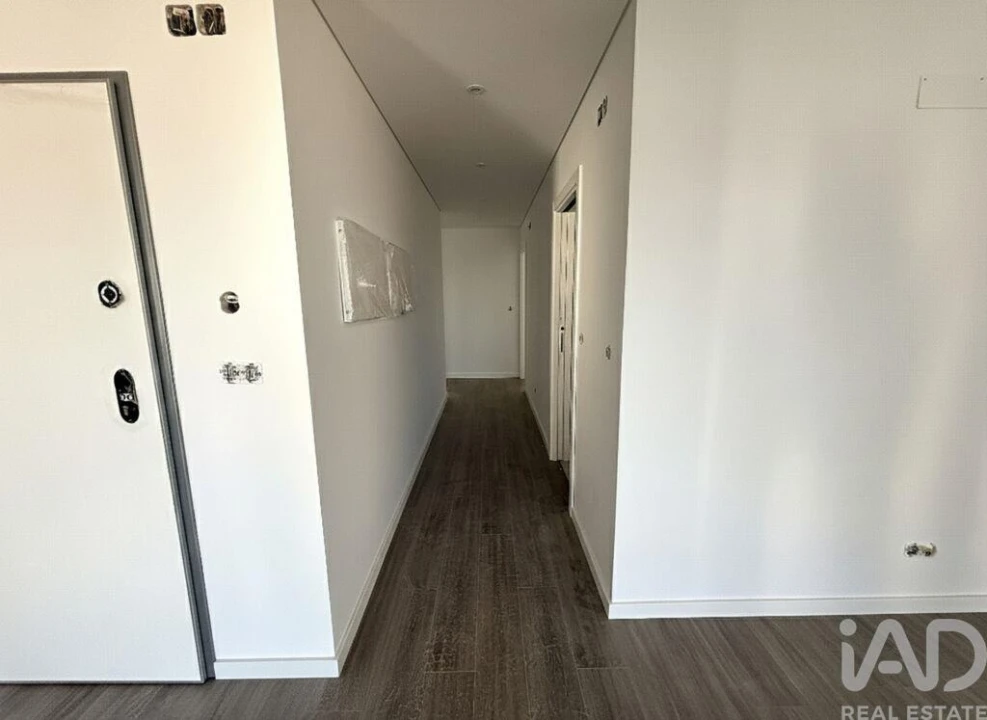 Apartamento T3 para Venda em Corroios Foto 6