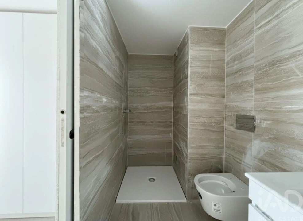 Apartamento T3 para Venda em Corroios Foto 9