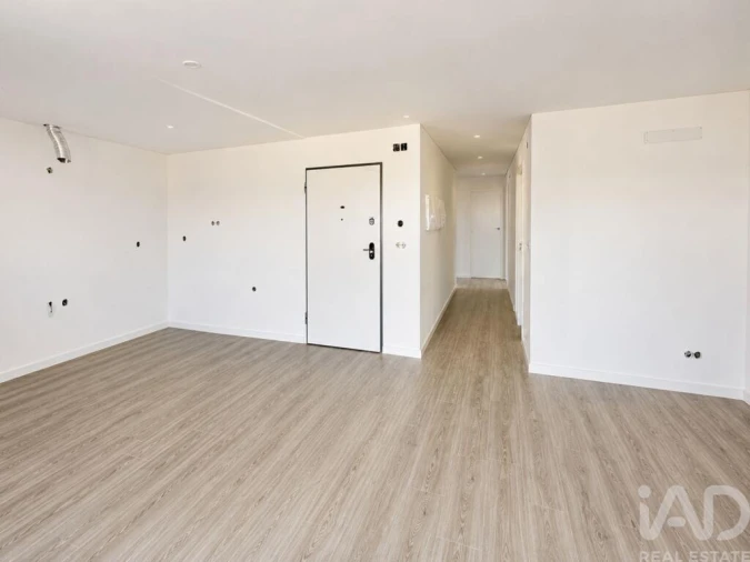 Apartamento T3 para Venda em Corroios Foto 4