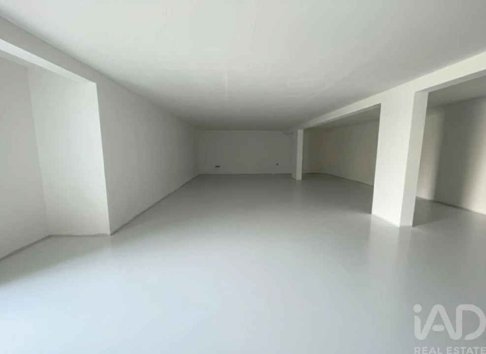 Apartamento T3 para Venda em Corroios Foto 21