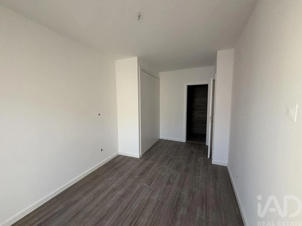 Apartamento T3 para Venda em Corroios Foto 8