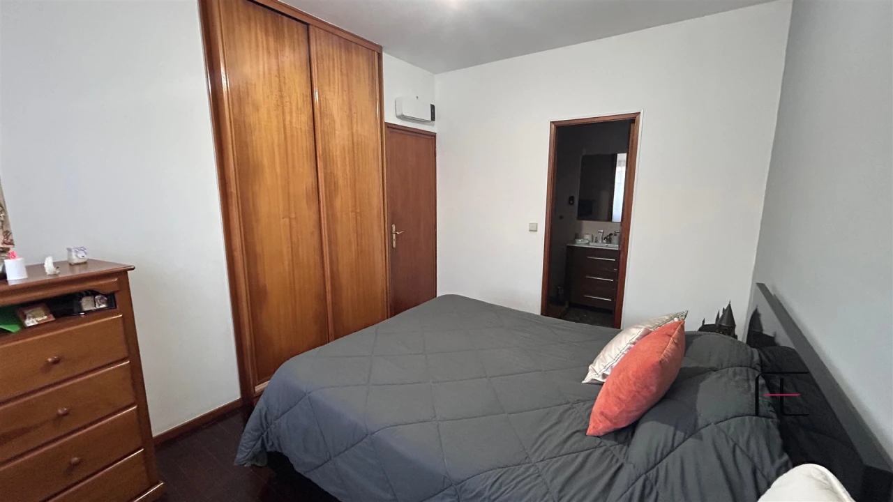 Moradia T4 para Venda em Vila Chã Foto 18